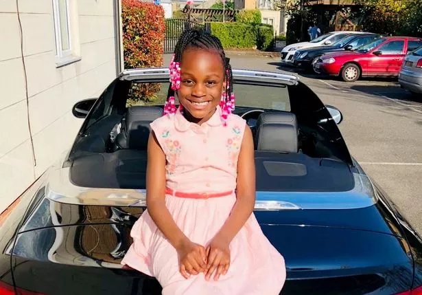 شملت أعراض Little Shen'iyah Green ضيق التنفس والحمى والقيء والألم في ساقها اليمنى. 