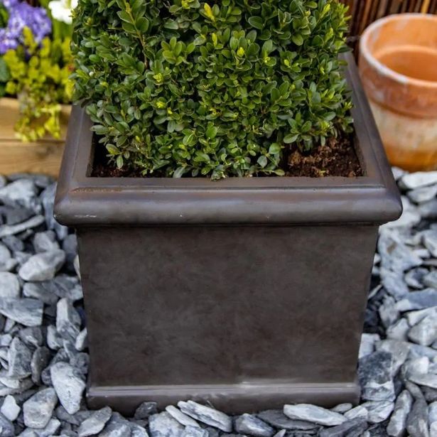 Grosvenor Faux Lead Gray Cube Planter