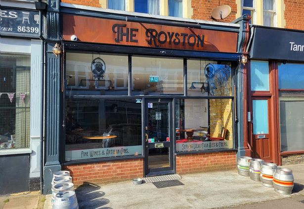 و Royston ، Broadstairs