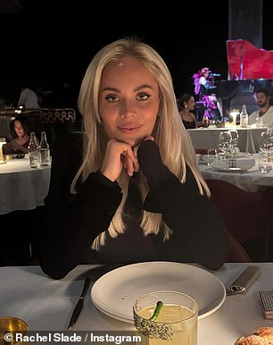 راشيل تبرز تشابهًا مماثلًا لنموذج Chelcee السابق و REAL Housewives of Cheshire Christine ، 37