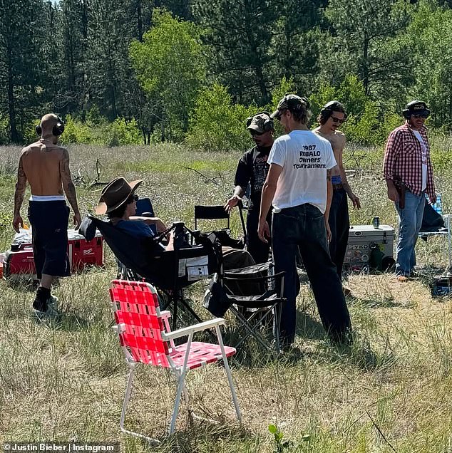 لم يوضح جوستين الصور التي انتشرها في وظائف متعددة