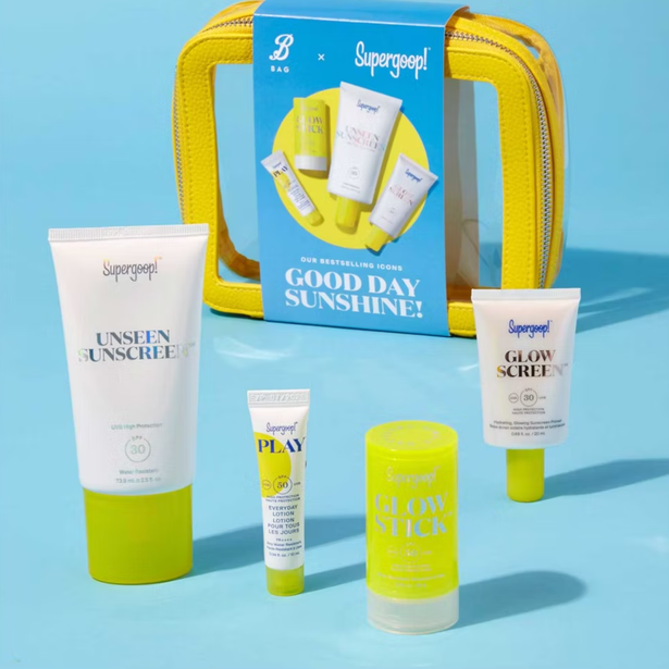 supergoop! حقيبة التجميل تحتوي على شاشة Glow Glow SPF
