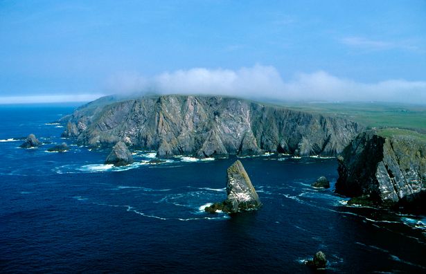 صورة ملف - Fair Isle ، Shetland ، عدد السكان 60 ، الواقعة على بعد 24 ميلًا من البر الرئيسي لشتلاند في اسكتلندا.