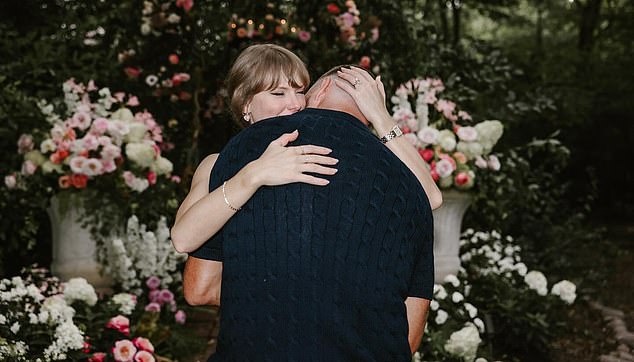 Taylor Swift Engaged - https://www.instagram.com/p/dn02niaxmm-/؟img_index=1