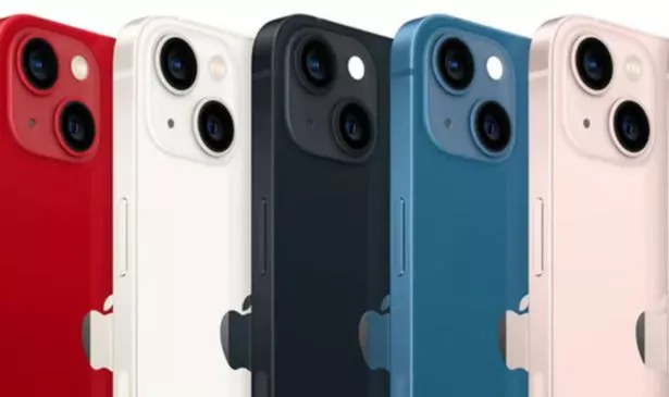 iPhone 13 في خمسة ألوان