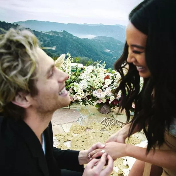 Luke Hemmings و Sierra Deaton يشاركان.
