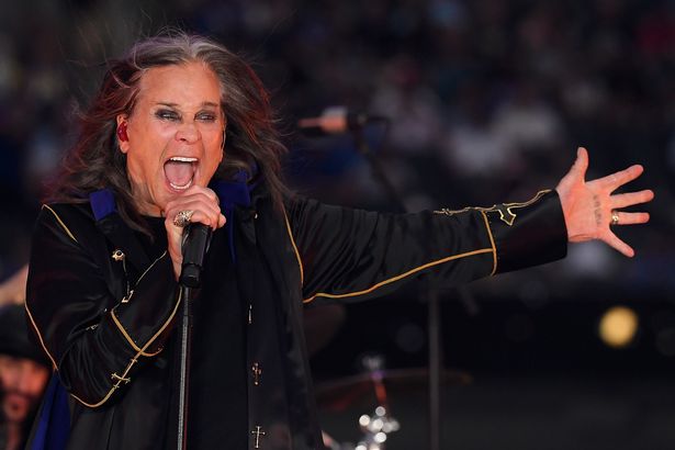Ozzy Osbourne يخرج 