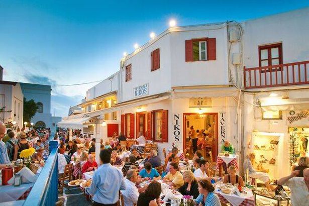 السياح في Niko's Taverna على Mykonos