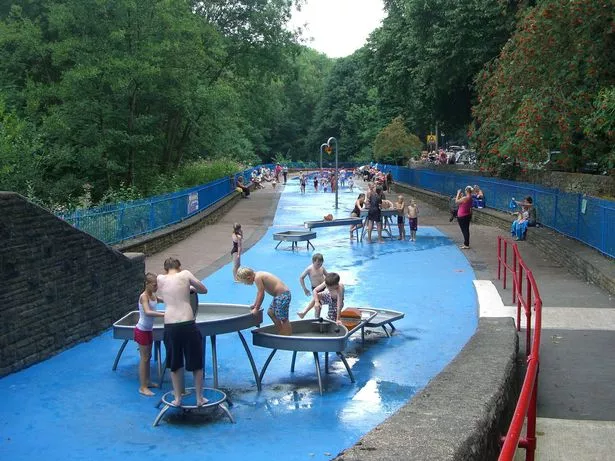 Rivelin Splash ، Rivelin Valley Park ، Sheffield