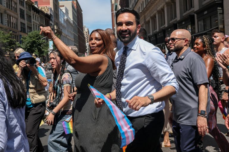 Zohran Mamdani و Letitia James March في موكب برايد في مدينة نيويورك