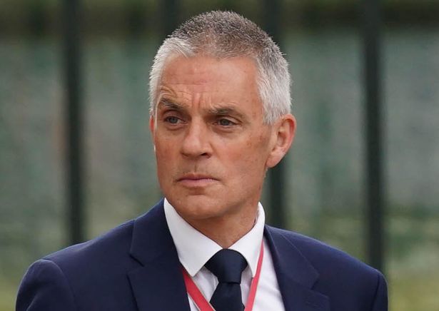 بي بي سي المدير العام تيم ديفي