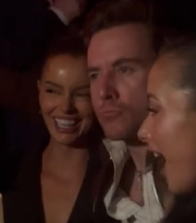 شوهدت نجمة McFly ، 38 عامًا ، وهي تشارك