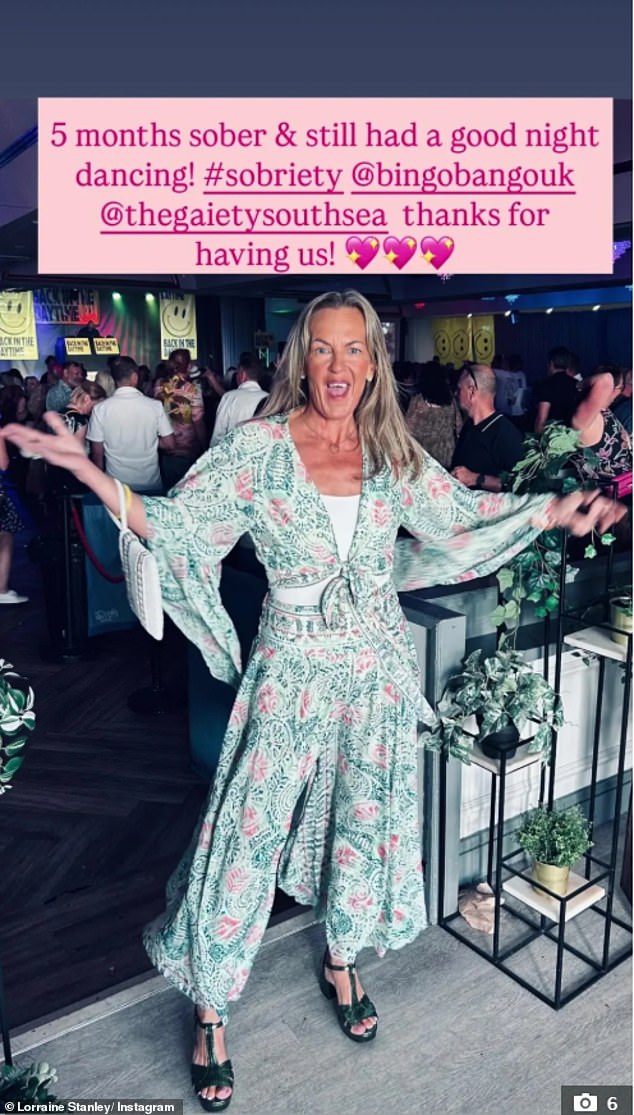 يأتي ذلك بعد شهر من مشاركة لورين صورة Instagram لأنها عرضت بفخر إطارها النحيف