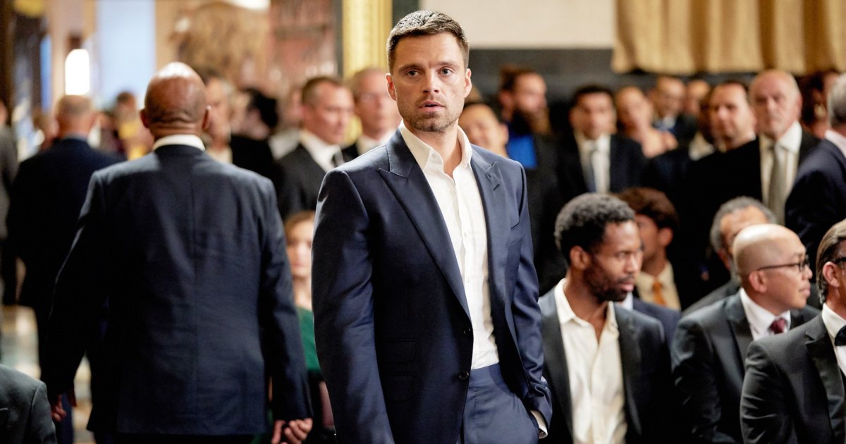 سيباستيان ستان في 355