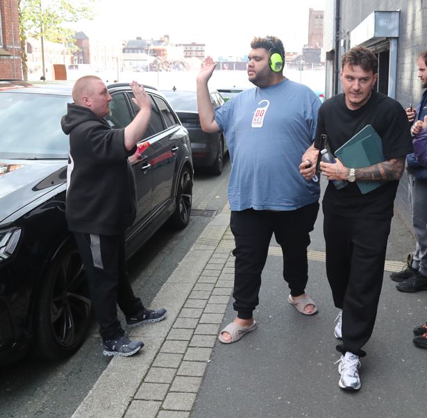 توقف هارفي لإعطاء مروحة خمسة أضعاف ضخمة