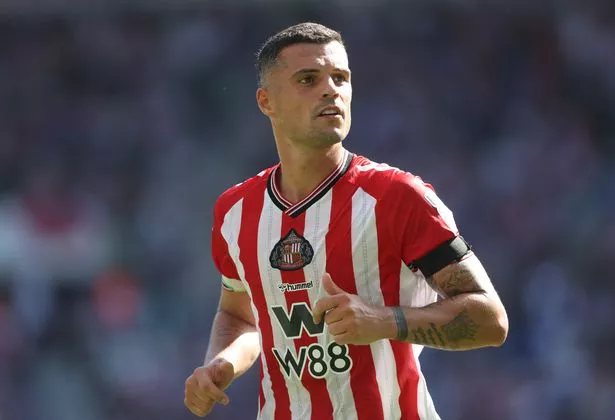 نشر Erik Ten Hag مع رغبته في الحفاظ على Granit Xhaka قبل تحركه في سندرلاند