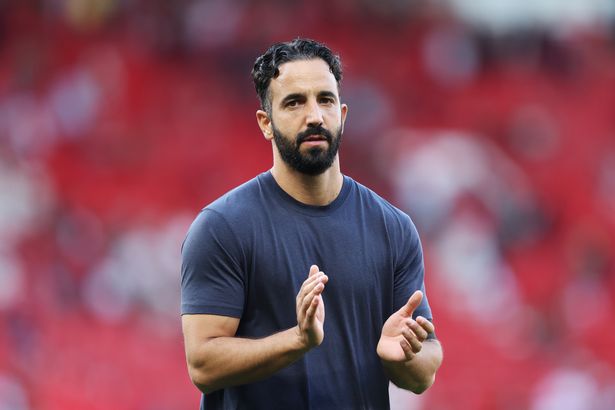 مدرب مانشستر يونايتد روبن أموريم