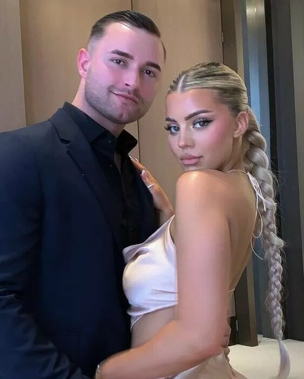 أندريه زاكاري ريبلو وجريس بيسكوبو