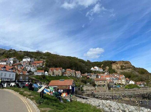 تم تسمية Runswick Bay في يوركشاير واحدة من أفضل الأماكن للعيش في المملكة المتحدة 