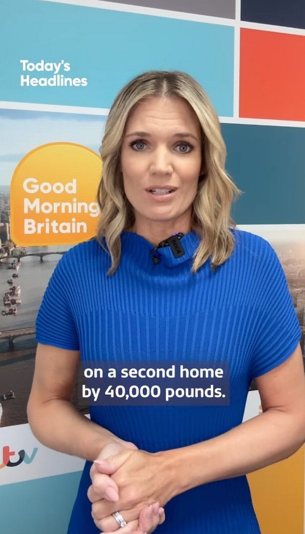 شارلوت هوكينز في صباح الخير يا بريطانيا فستان متماسكة الأزرق