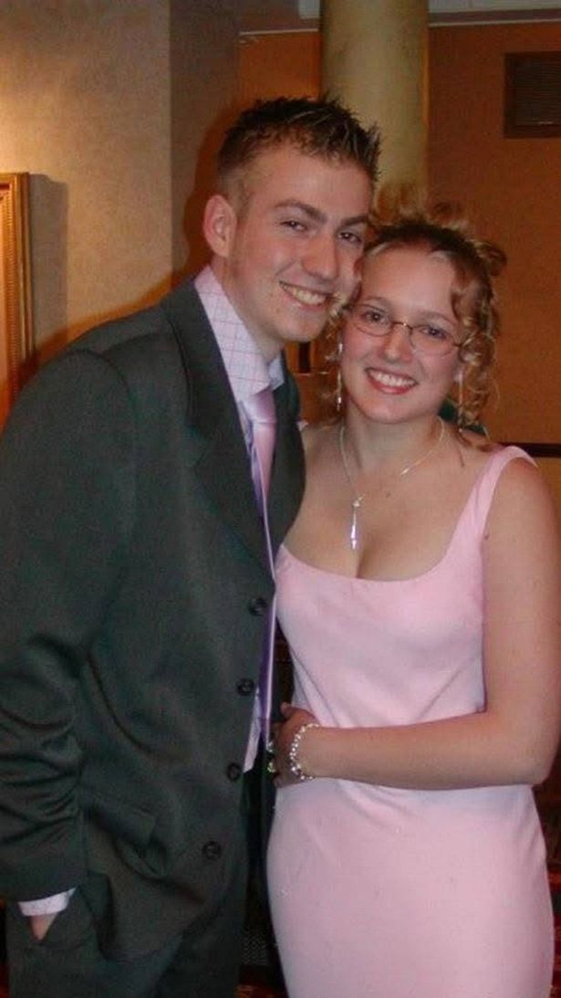 إيما هول مع زوج ريتش في سنواتهم الأولى معا