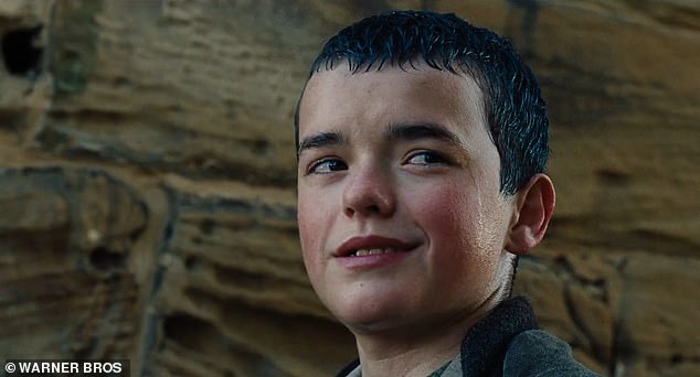 كما أعطى الدعابة المشاهدين أول نظرة على أوين كوبر مثل Young Heathcliff ، في دوره الرئيسي الأول بعد المراهقة