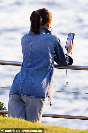 إنها خاصة تمامًا عن حياتها العاطفية