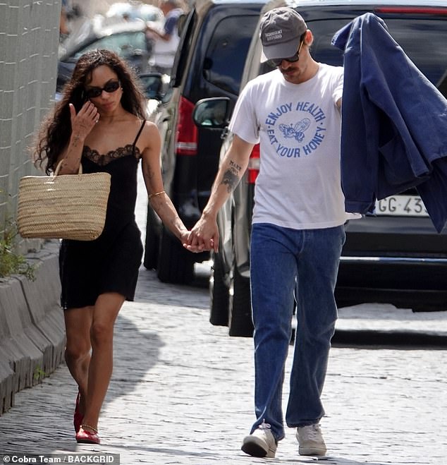 كشفت صحيفة ديلي ميلز أن أصدقاء مقربين من الزوجين يقولون إنهم 