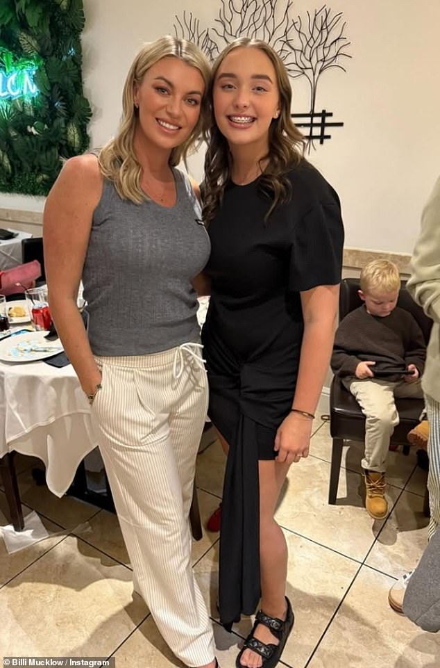 ساعدت بيلي في تربية إميليروز وسحبت كل المحطات في عيد ميلادها