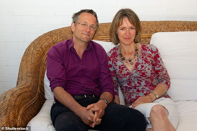 في وقت سابق من هذا الشهر ، كشفت أرملة مايكل أنها وأطفالهم عادت إلى الجزيرة اليونانية حيث توفي في ذكرى وفاته (شوهدت معًا في عام 2013)