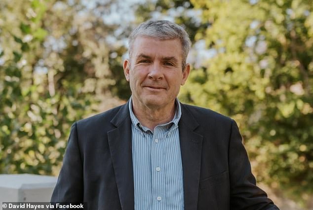 لا يزال قائد شرطة مقاطعة بولدر المتقاعد ديفيد هايز مقتنعا بأن سميكا لا تزال على قيد الحياة ، على الرغم من أن عائلته أخبرت السلطات في عام 2010 أنه مات