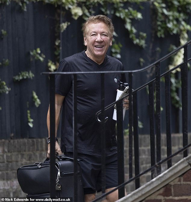 سيتم الكشف عن الشركاء المحترفين المشاهير في عطلة نهاية الأسبوع