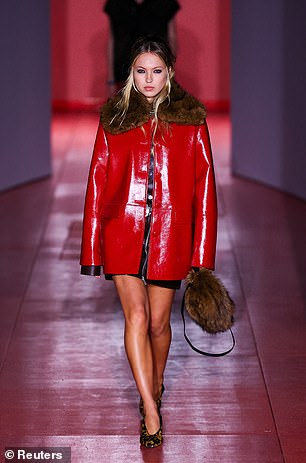 عرض العرض نماذج ليلى موس ....