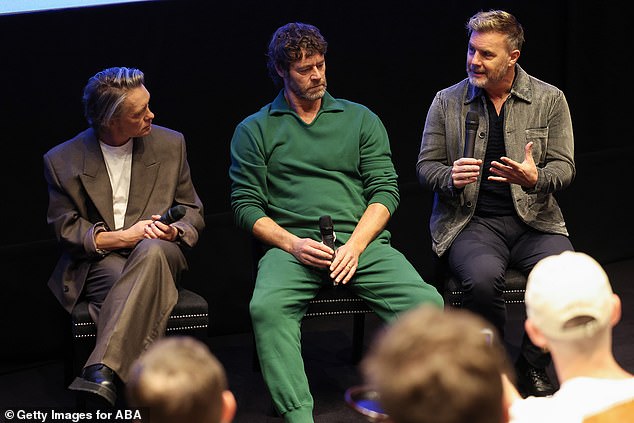 قالت الفرقة: 