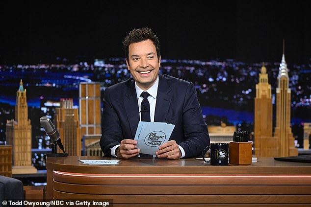 خاطب جيمي فالون أيضًا تعليق كيميل خلال مونولوجه الافتتاحي في عرض الليلة ؛ شوهد في وقت سابق من هذا الشهر على عرض الليلة