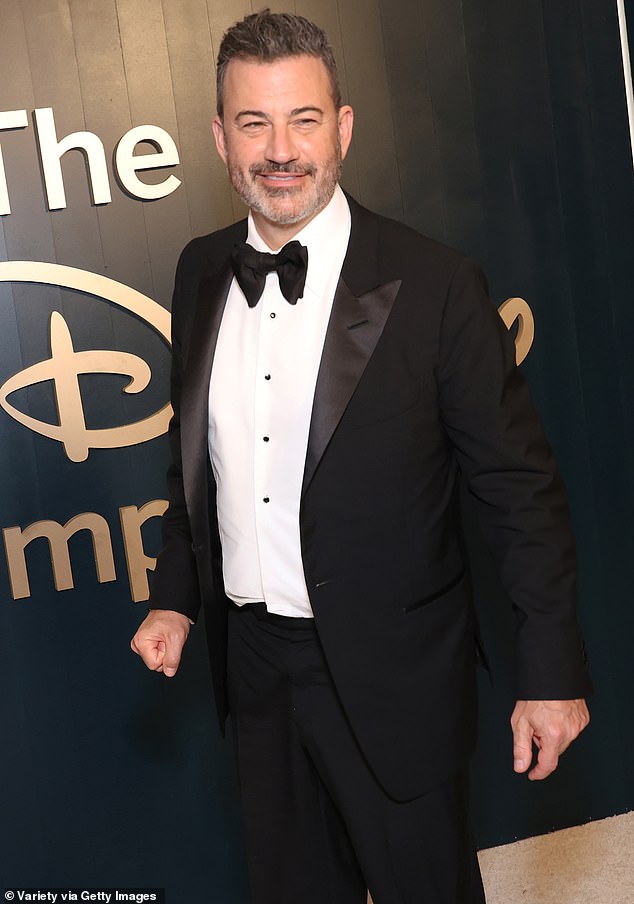 صرح أحد المطلعين بأن المحادثات بين كيميل ووالدن كانت 