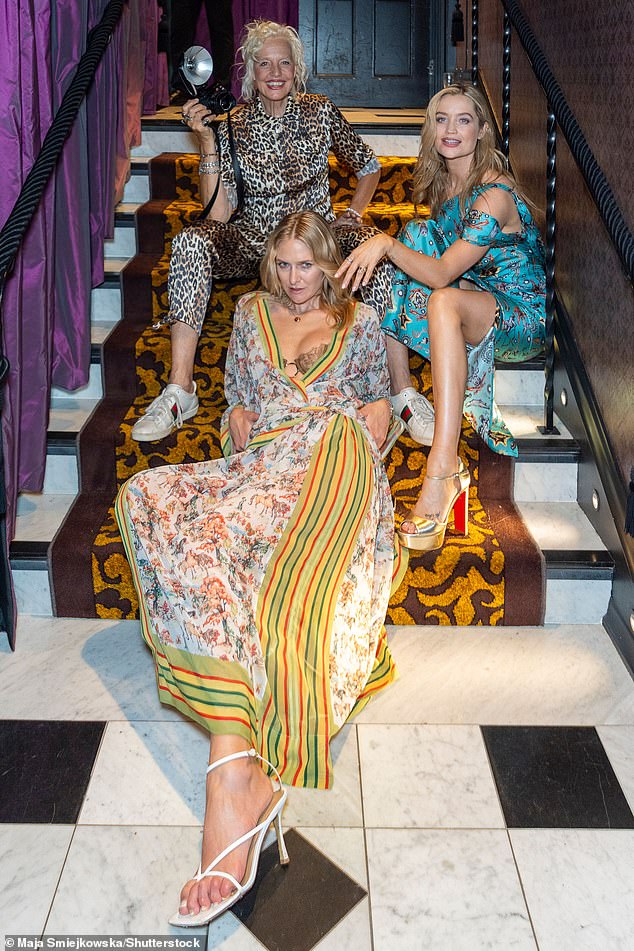 (LR) إلين فون إينرث ، ياسمين برونر ولورا ويتمور