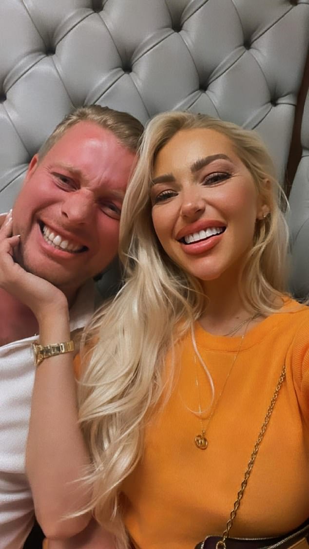 اعترف نجم المتدرب ، 34 عامًا ، بالغش على زوجته مع إيمي لوسي أورورك بعد أسابيع فقط من حفل زفافهما في مايو 2022