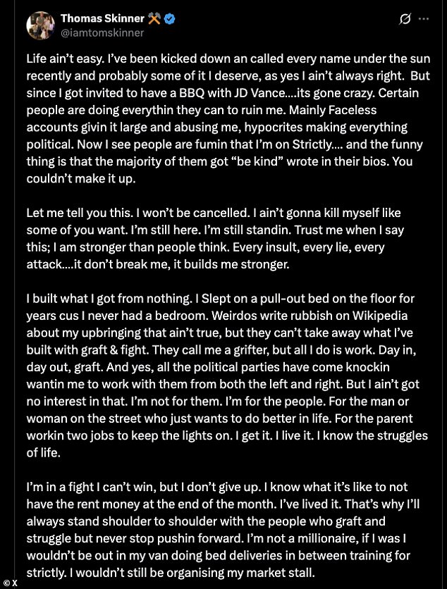 بعد ظهوره لأول مرة يوم السبت ، قام توماس بنشر X Shorts آخر ، يصر على أنه لن يتم إلغاؤه