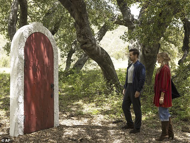 مارجوت روبي وكولن فاريل الرومانسي الرومانسي رحلة جميلة جريئة تم افتتاحها مع 3.5 مليون دولار