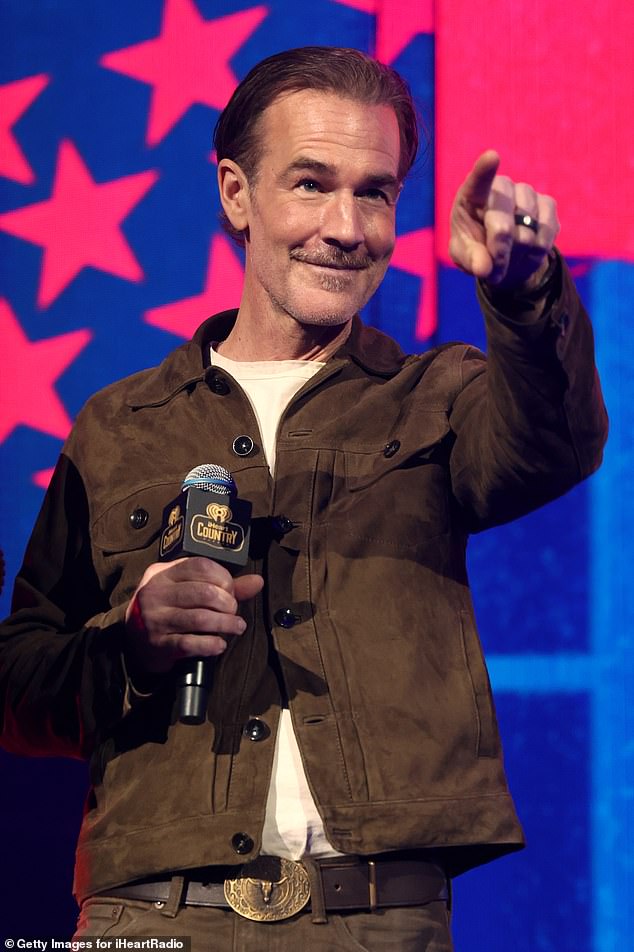 وقال النجم في يوليو: 