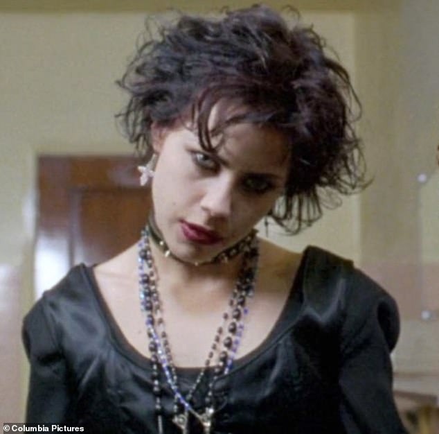 في الحرفة ، لعبت Balk الخصم ، نانسي داونز