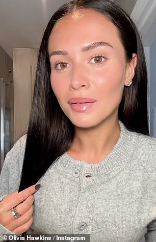 اعترفت المتسابقة السابقة لوف آيلاند ، 30 عامًا ، أنه بعد وجود علاجات منذ أن كانت في الحادية والعشرين من عمرها كانت 