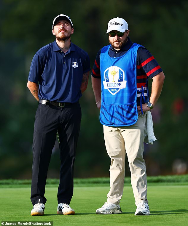 كان الدعم الوحيد الذي تلقاه بروكلين من العلبة الذي - بصرف النظر عن إعطائه مؤشرات خلال اللعبة - 