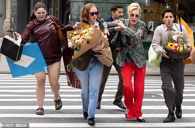 عندما تم لمحة في نيويورك يوم الأربعاء ، كان جان وهانا لا لبس فيهما على التوالي مثل ديبورا فانس وأفا دانيلز