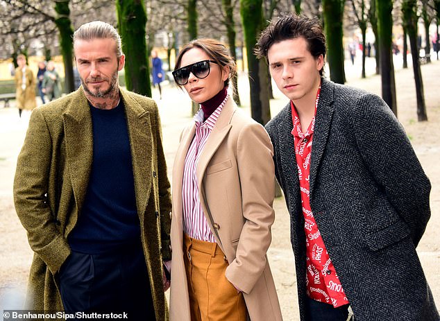 أخبر بيكهام صحيفة ديلي ميل رداً على تقارير عن عداء عائلته: 