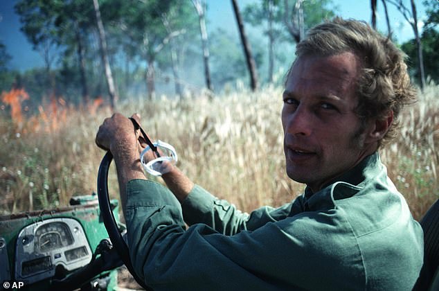 ولكن بعد 22 عامًا ، سيصبح هذا الرجل نفسه سيئ السمعة لشيء مختلف تمامًا - فورة إطلاق نار مع المخدرات في الإقليم الشمالي تركت ضابط شرطة مزين وانتهى مع أنسيل نفسه بالرصاص