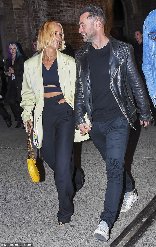 في عام 2021 ، كان مصمم أزياء الشارع مؤرخًا كاميرون نورثواي ، المالك المشارك لـ Rocker ، وهو مطعم راقي ، في Campbell Parade في North Bondi