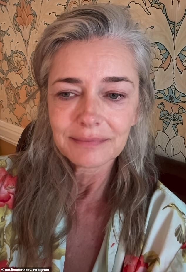 لقد شوهدت مكياجًا مجانيًا في رداء من طبعات الأزهار الخضراء في المنزل بينما كانت تبدو وكأنها تحاول معالجة الأخبار السيئة. كانت ميستي تقاتل من سرطان القولون والمستقيم في المرحلة الرابعة التي انتقلت من القولون إلى كبدها ثم إلى رئتيها