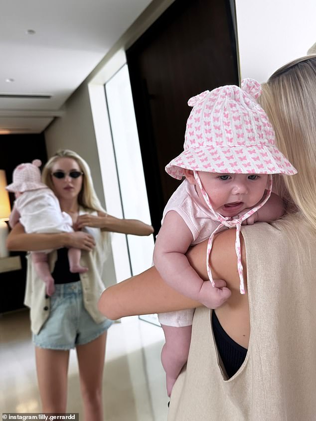 إن ولادة ليلا في وقت سابق من هذا العام تعني أن لاعب كرة القدم السابق في إنجلترا ستيفن أصبح جدًا لأول مرة في عمر 45 عامًا فقط